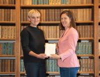 Anita Eichinger (Direktorin der Wienbibliothek im Rathaus), Susanne Stein-Pressl  (geschäftsführende