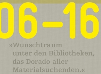 gelbe Buchstaben auf grau-braunem Untergrund mit Webeffekt