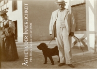 Schwarz-Weiß-Photographie: Mann mit Hund